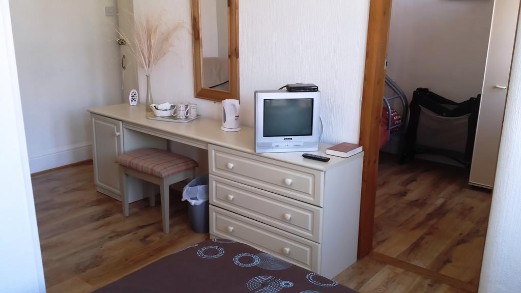 Airedale Hotel 블랙풀 객실 사진
